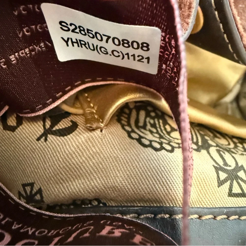 👑 Vintage Royal Juicy Couture Brown baby fluffy purse Once Upon a Time - Picture 13 of 13